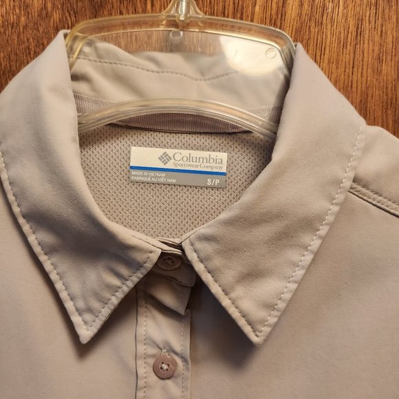 Columbia 3/4 Sleeve Button Down Shirt - Women's - Fossil - Small - Picture 2 of 8